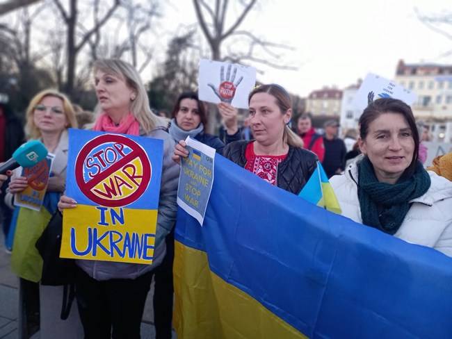 В Пловдив украинци против войната-1